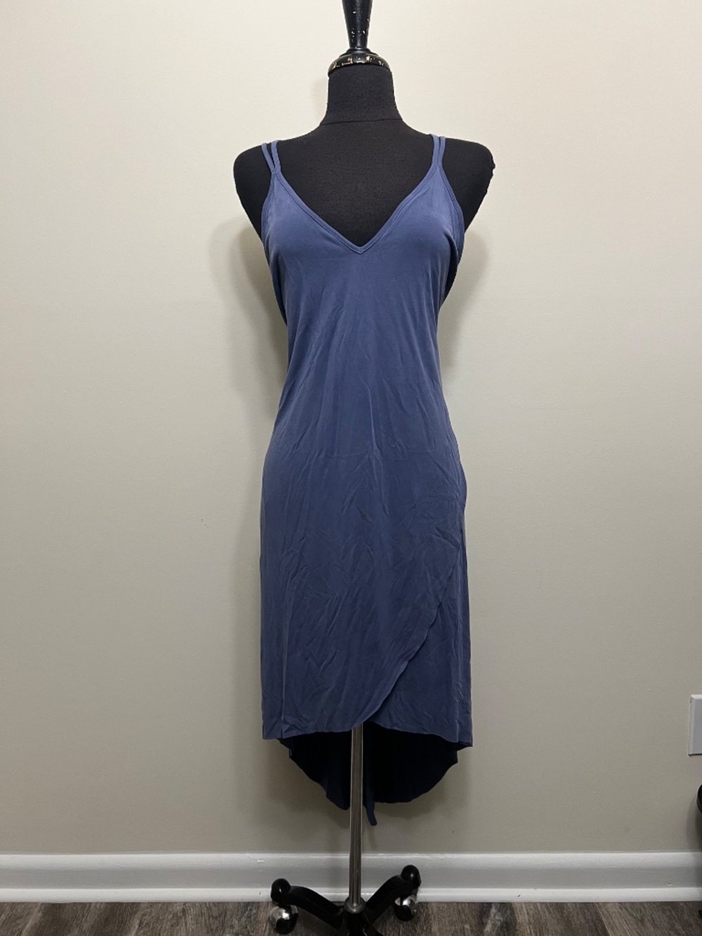 Lush blue midi dress